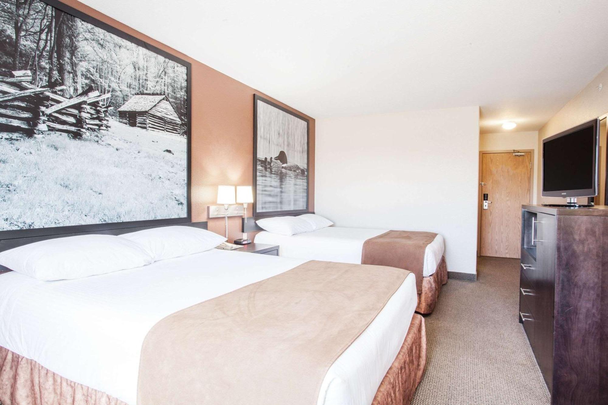 Super 8 By Wyndham Meadow Lake Exteriér fotografie